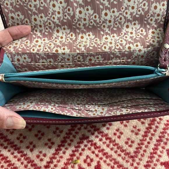 Vintage Fossil Polka Dot Wallet - Picture 4 of 6